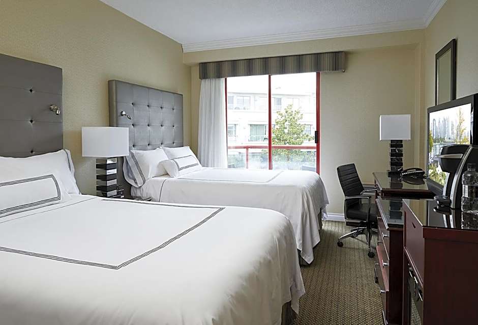 Granville Island Hotel