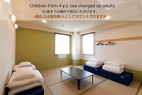 Japanese-Style Quadruple Room