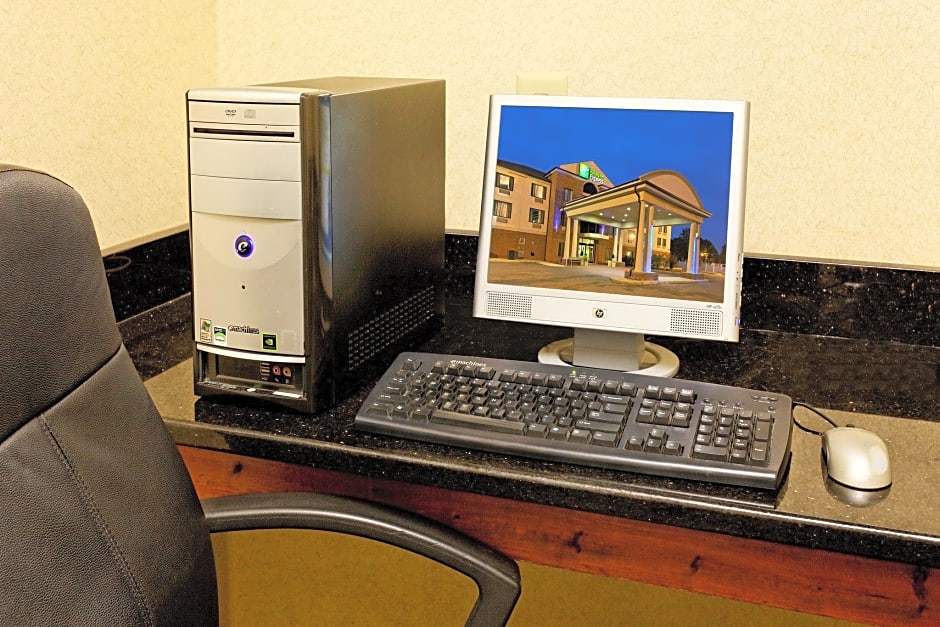 Holiday Inn Express & Suites Sylacauga By IHG