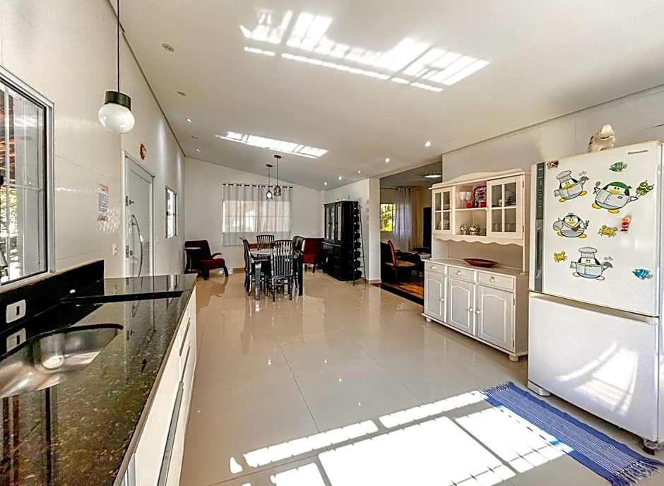 Casa de campo com Wi-Fi, piscina e churrasqueira