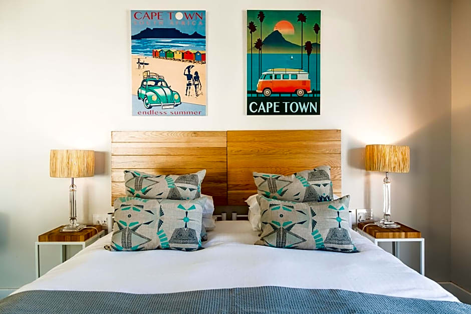 Camps Bay Village - Studios and Apartments