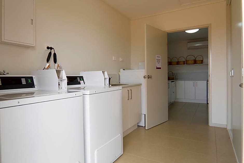 Cooper's Country Lodge