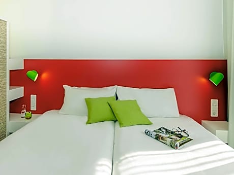 All Comfort Twin Rooms include twin beds