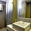 Celyn City Hotel
