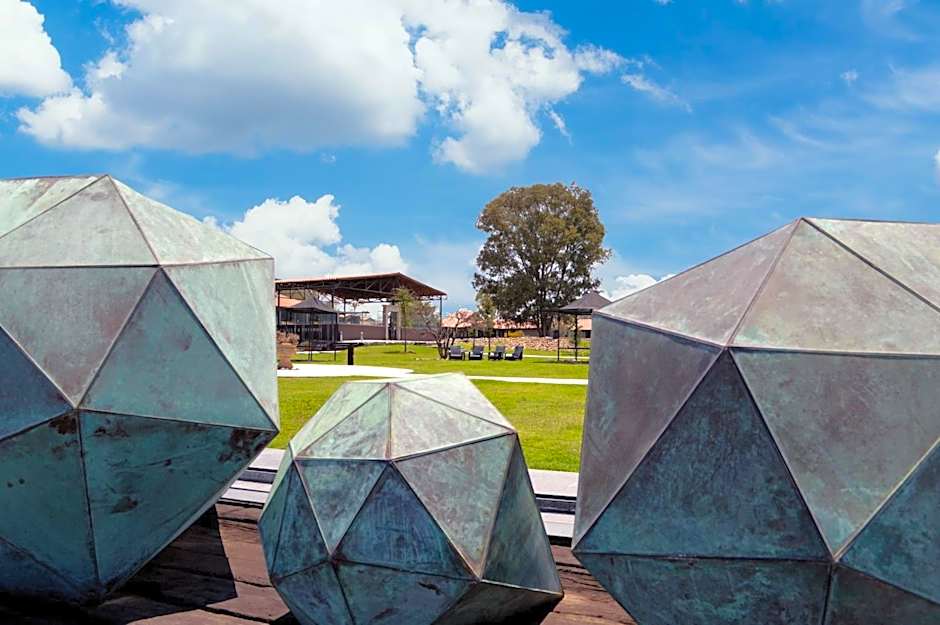 Hacienda Los Picachos