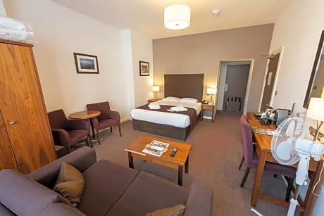 Privilege Room with One Double Bed