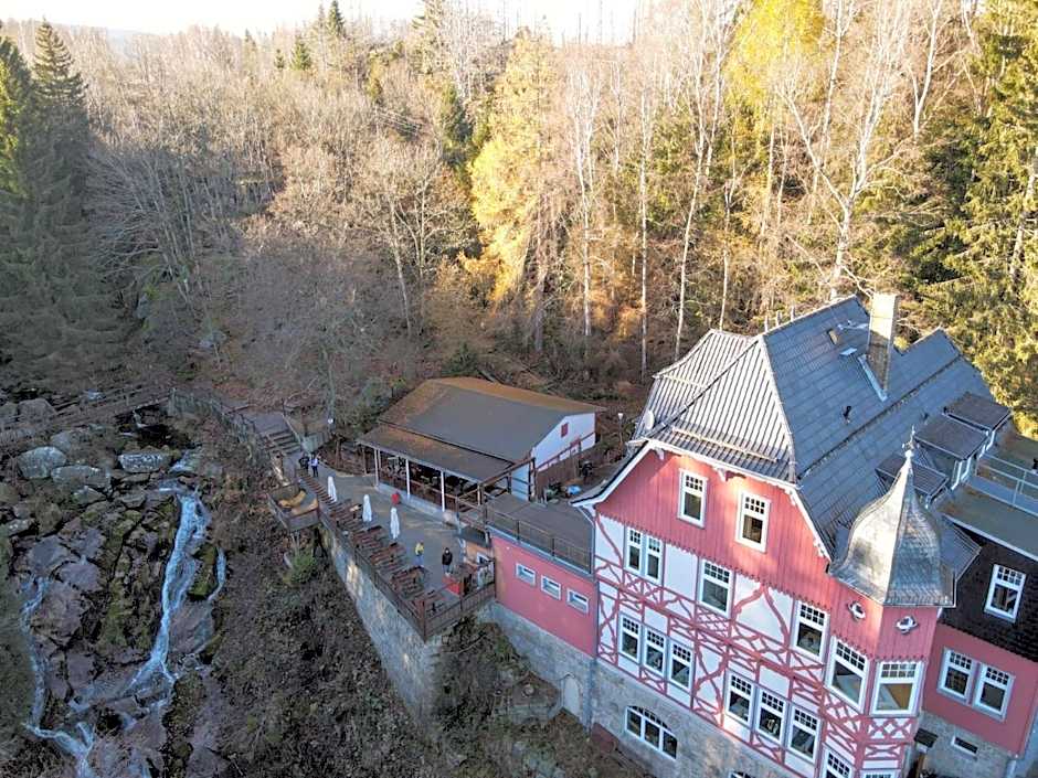 Waldgasthaus & Berghotel Steinerne Renne