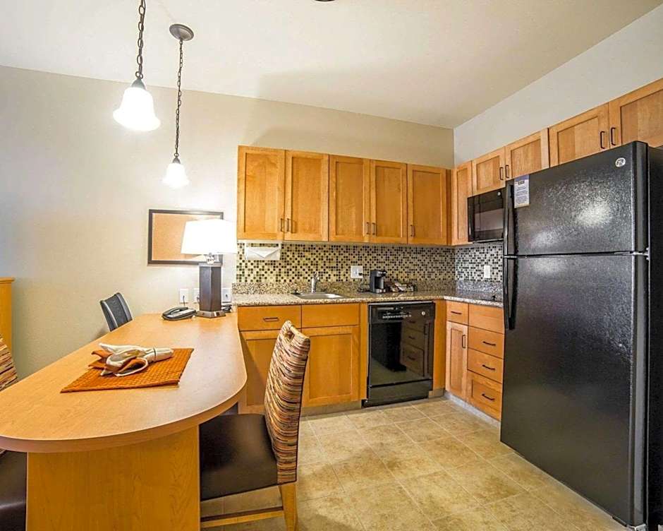 MainStay Suites Sidney - Medical Center