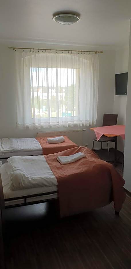 Restauracja i Noclegi Pod Sikorką