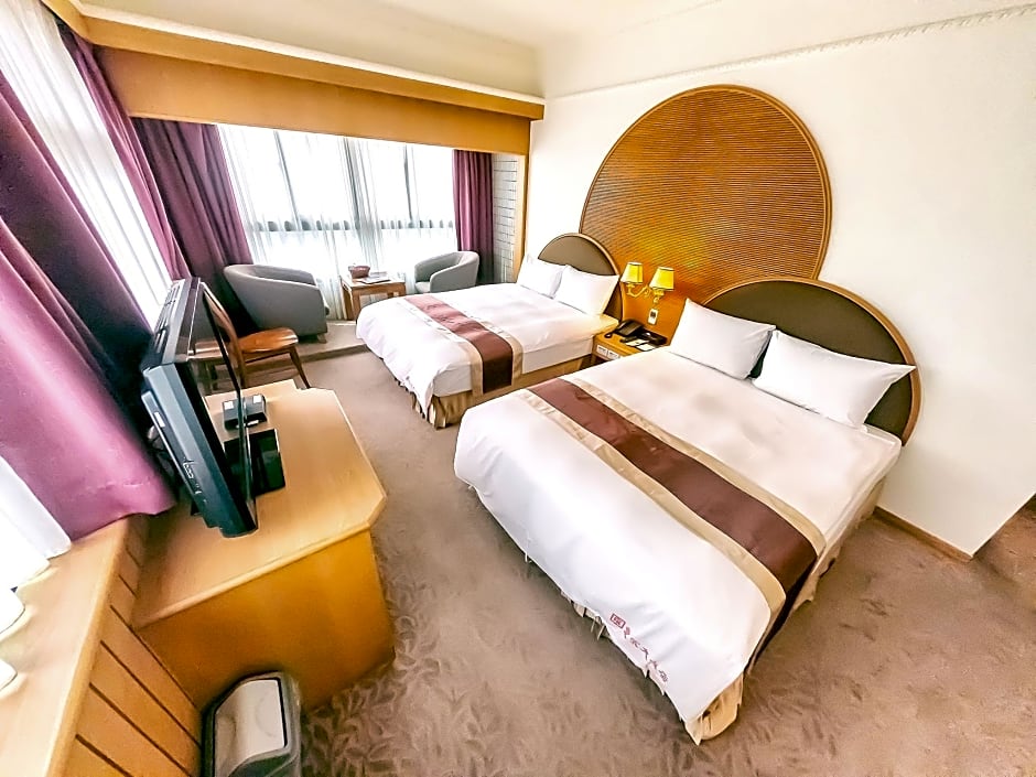 Foung Jia Hotel