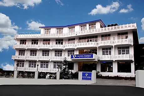 Hotel Vatika - the riverside resort