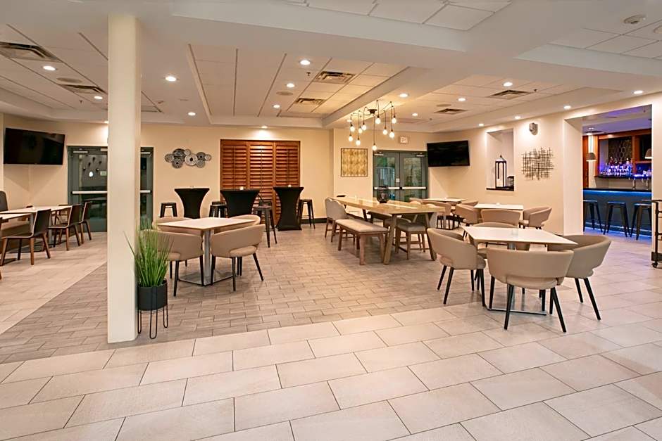 Holiday Inn & Suites Goodyear - West Phoenix Area By IHG