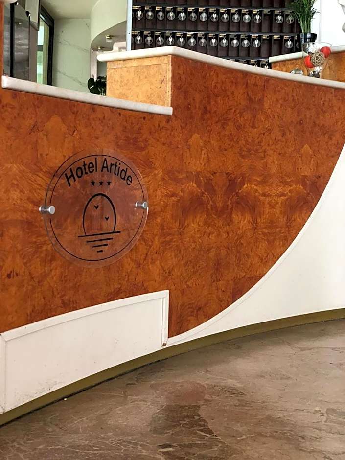 Hotel Artide