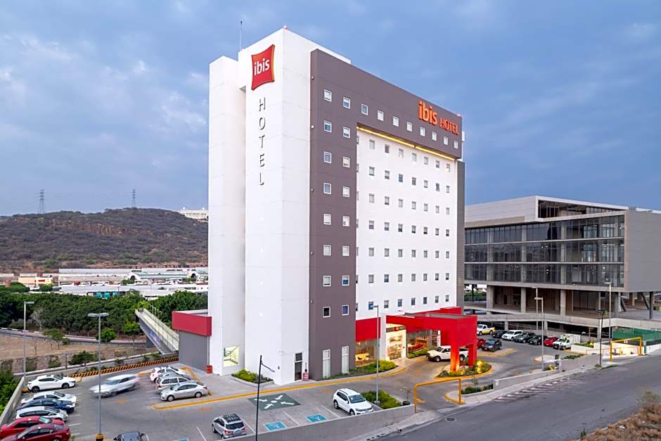 Ibis Queretaro