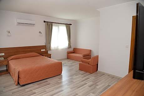 Junior Suite with Balcony