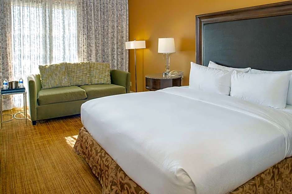 Hilton St. Louis Airport