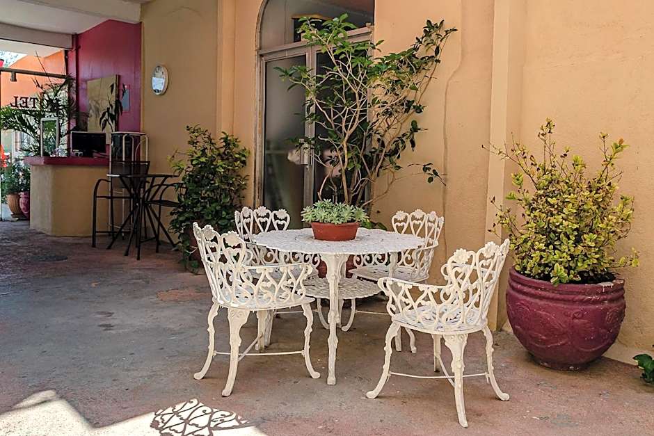 OYO Hotel Cabo Del Sur