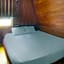 Hotel O Awenk Homestay Near SD Gunung Wakul