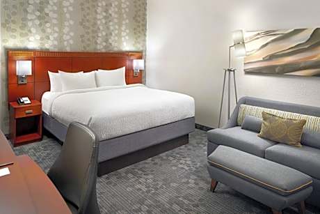 King Room with Sofa Bed and Adapted Tub - Mobility and Hearing Accessible