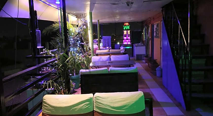 Shivam Paying Guest House