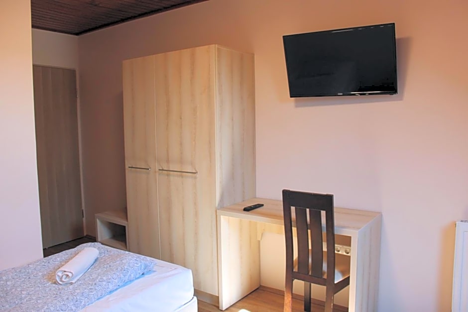 Natúra Panzió&Apartmanház