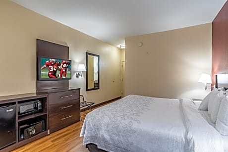 Superior King Room Disability Access Pet Free Smoke Free