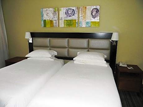 Deluxe Room with twin beds