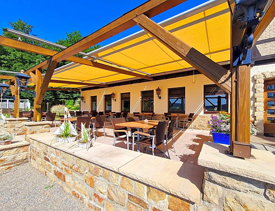 Hotel Waldquelle - Baumhaushotel Aerzen