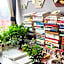 Deep Blue City Hostel