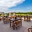 Hilton Pilar