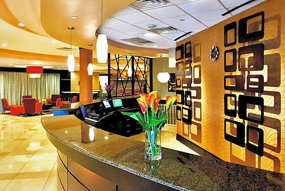 Lux Hotel & Spa
