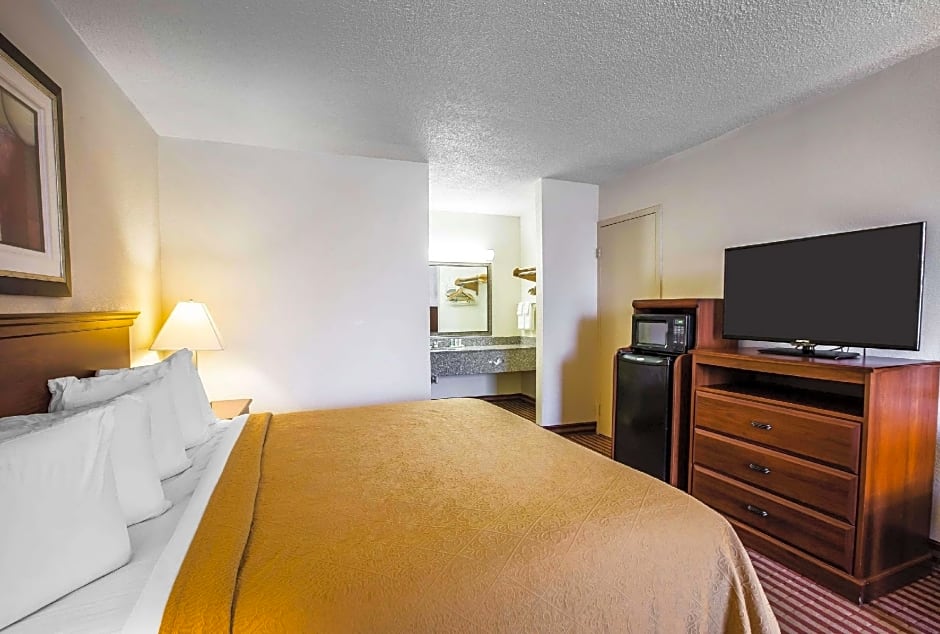 Quality Inn Madison