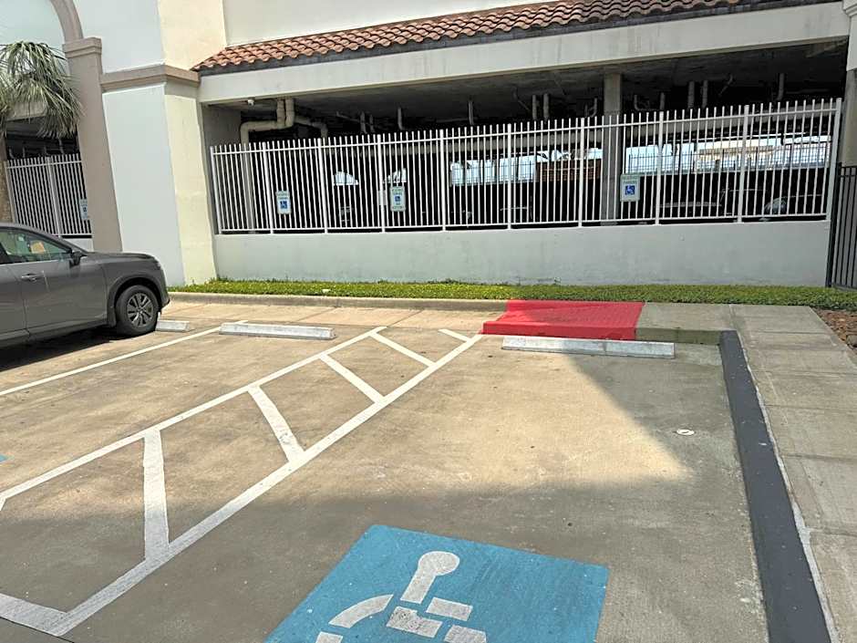 Diamond Beach Penthouse 5PH3