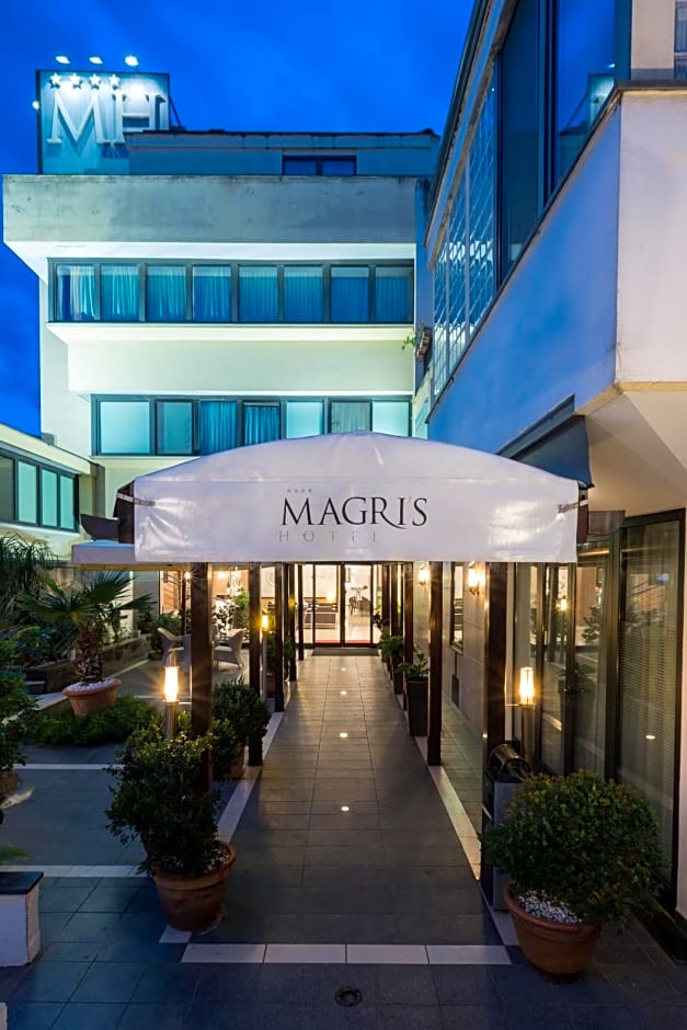 Magri's Hotel