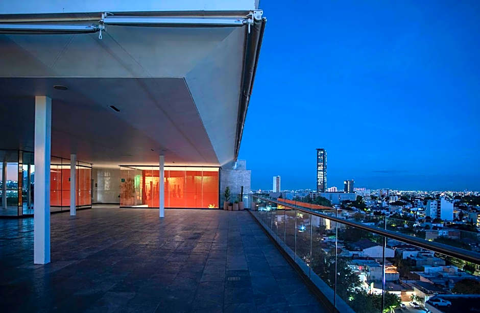 Voco Guadalajara Neruda By IHG