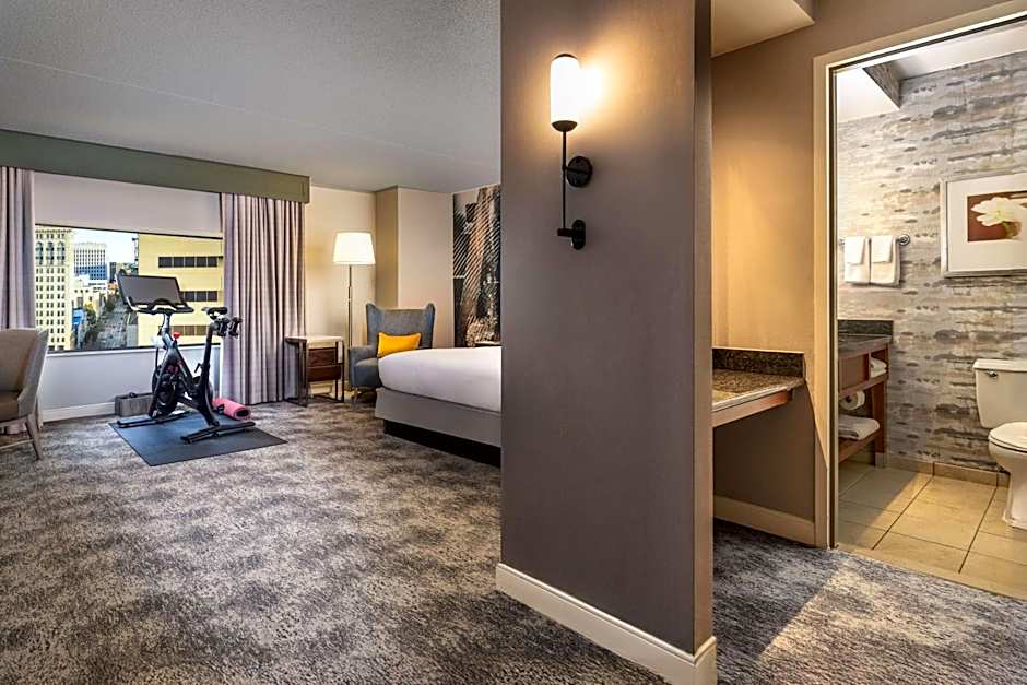 Hilton Lexington Downtown