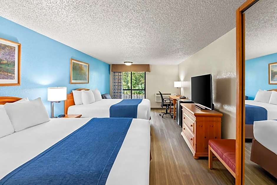 Baymont by Wyndham Yakima Riverfront