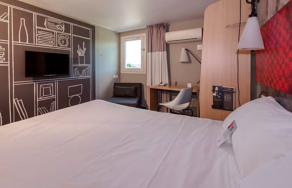 Hotel ibis Lyon Sud Chasse sur Rhone