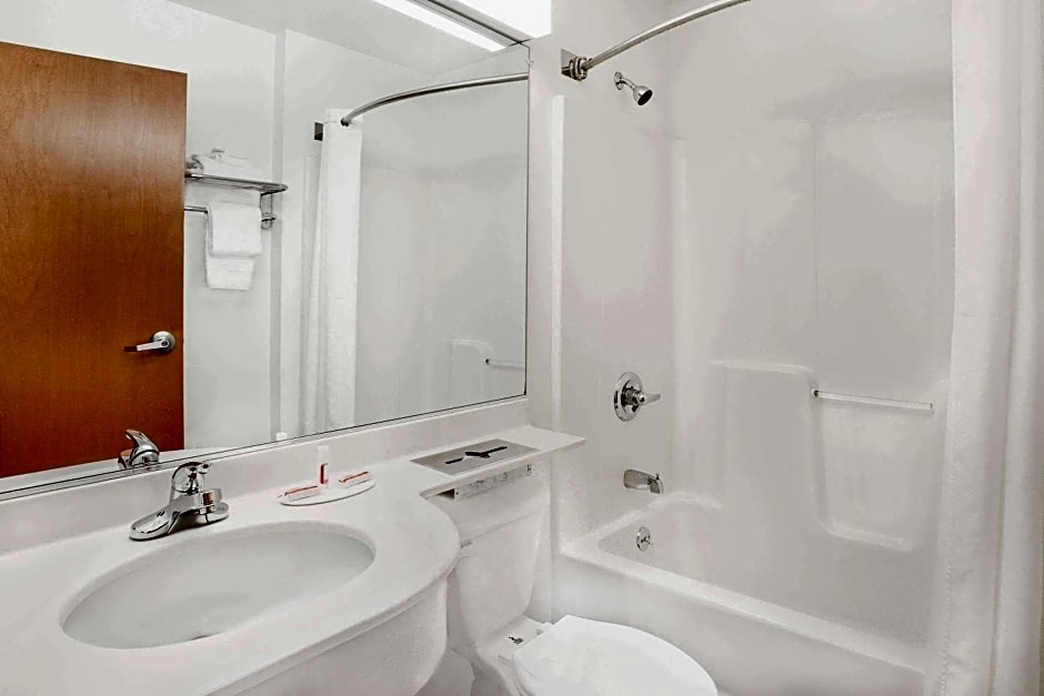Microtel Inn & Suites Beckley East