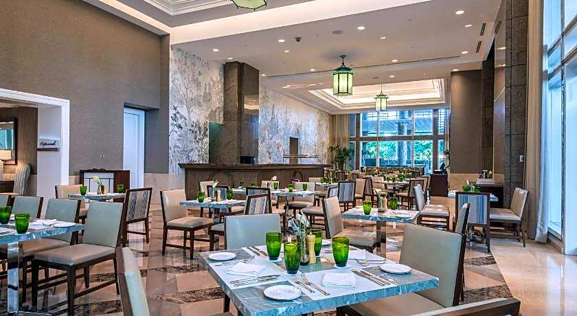 Discovery Primea Hotel