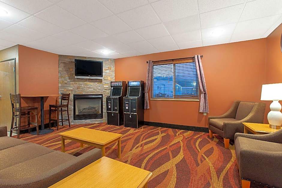 AmericInn by Wyndham Boscobel