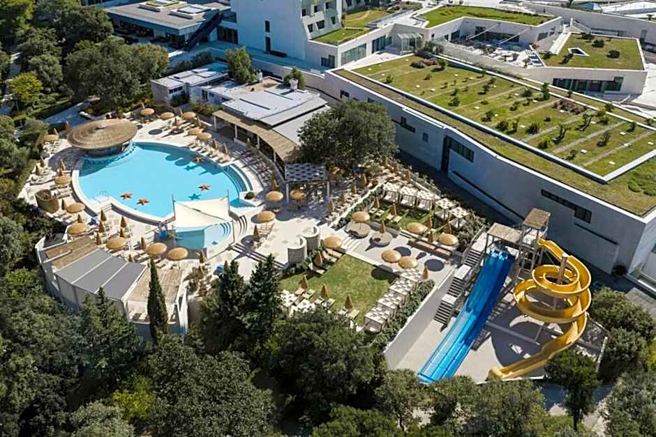 Valamar Tirena Hotel