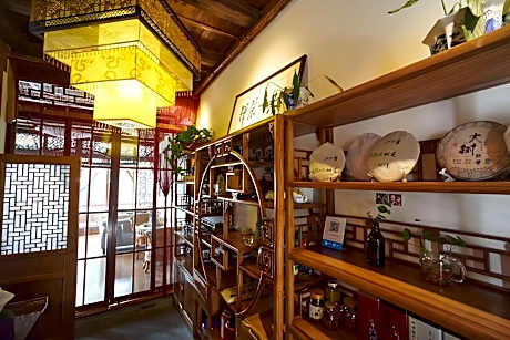 Floral Zhujiajiao Chayuan Boutique Inn