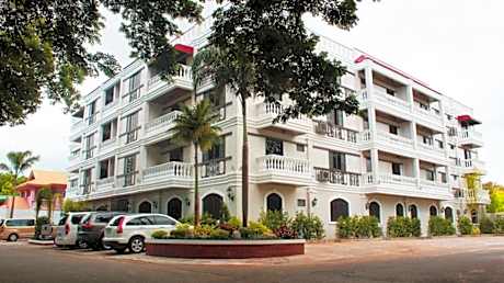 Very Central  Condo Vigan  Near Calle Crisologo