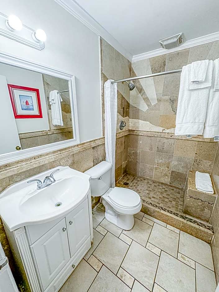 Atlantis Inn - Tybee Island