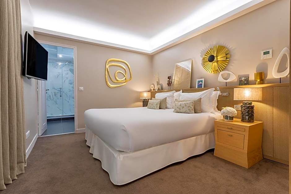 Hotel Camille Paris Gare de Lyon, Tapestry Collection by Hilton