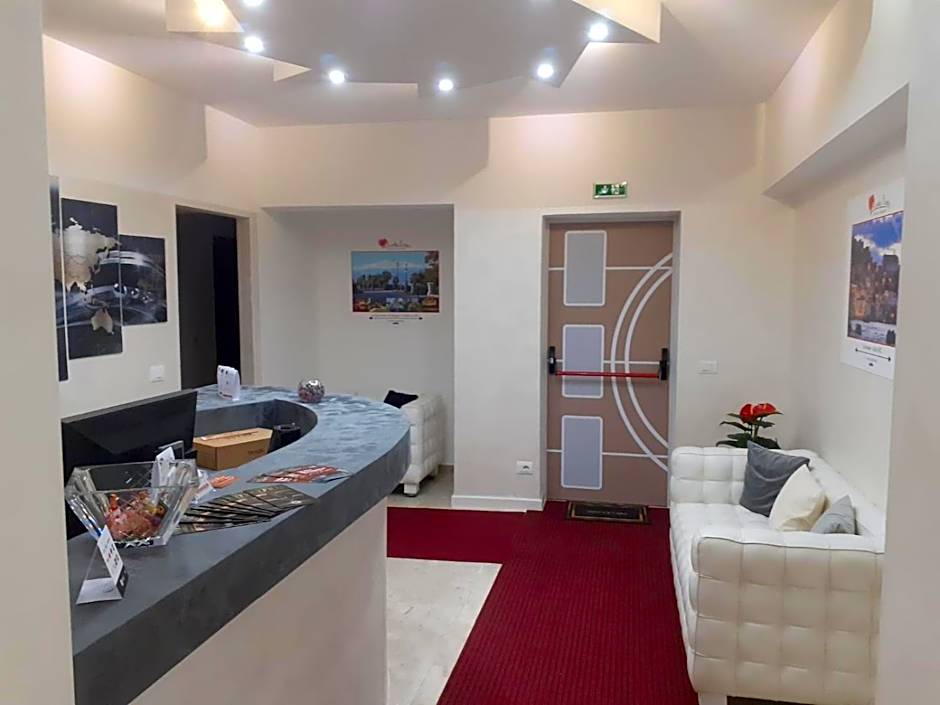 LOVELY BIANCO - Rooms & Apartment