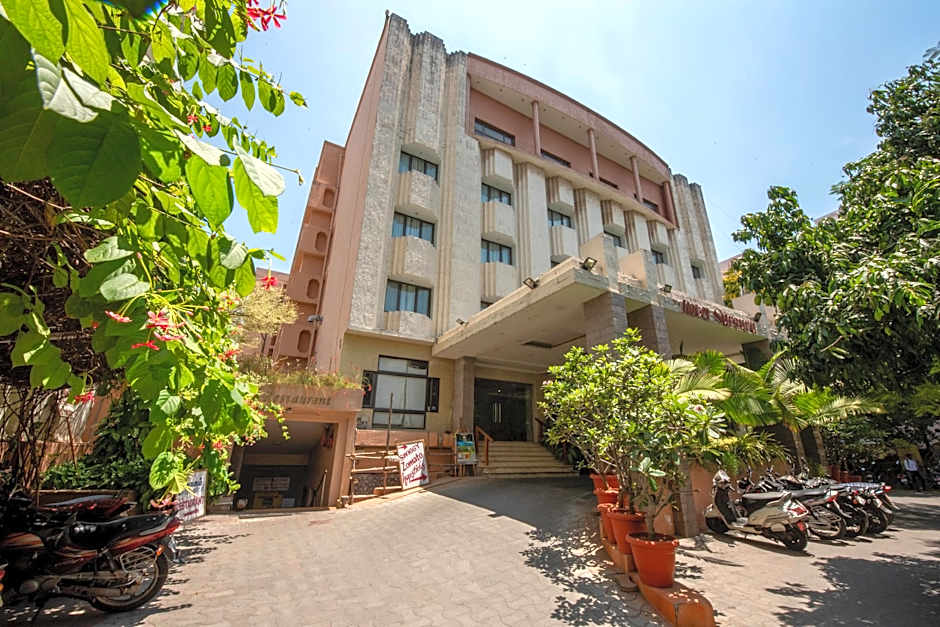 Hotel Surguru