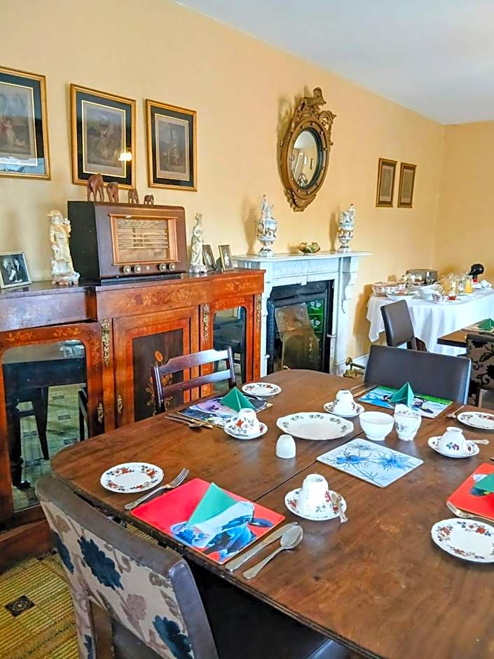 Meath Arms Country Inn