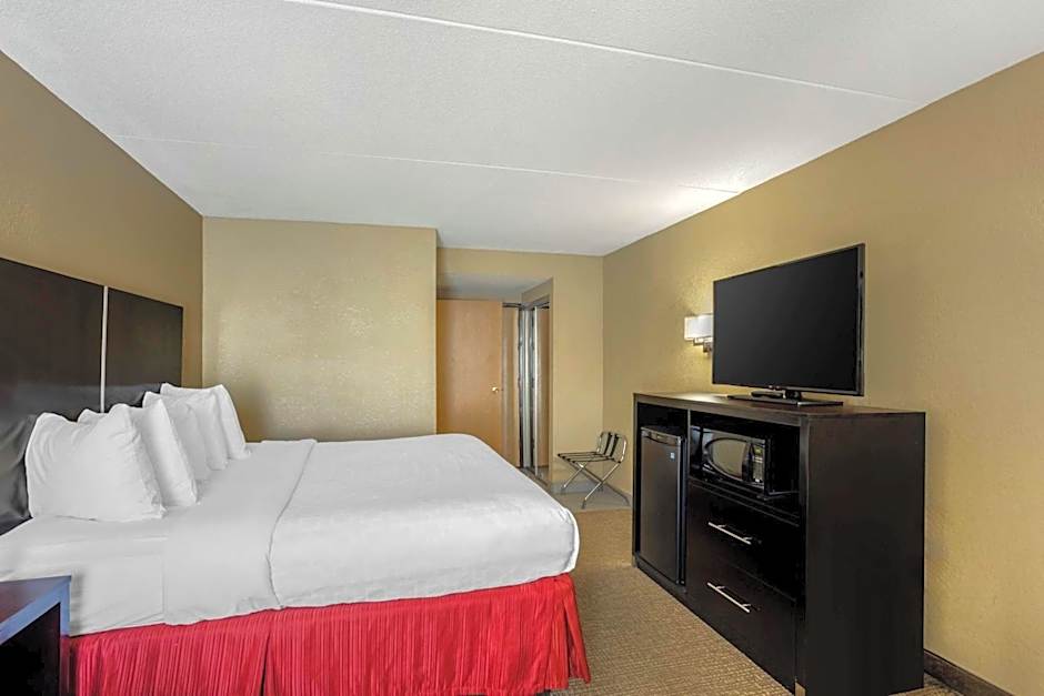 Best Western Harrisburg North Hotel